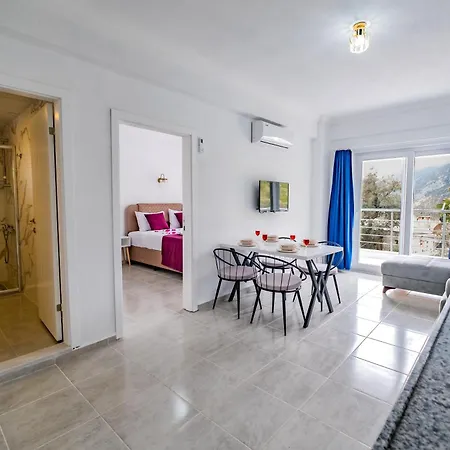 Aparthotel Goekkusagi Kas
