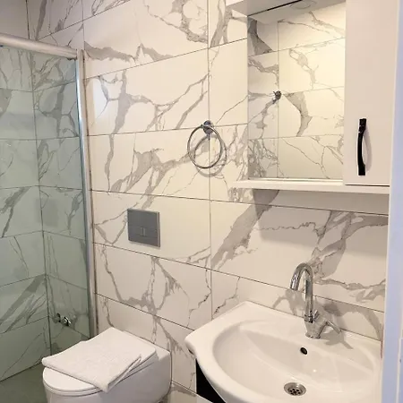 Aparthotel Goekkusagi Kas